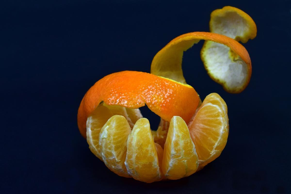 La cáscara de la mandarina es ideal para perder peso.