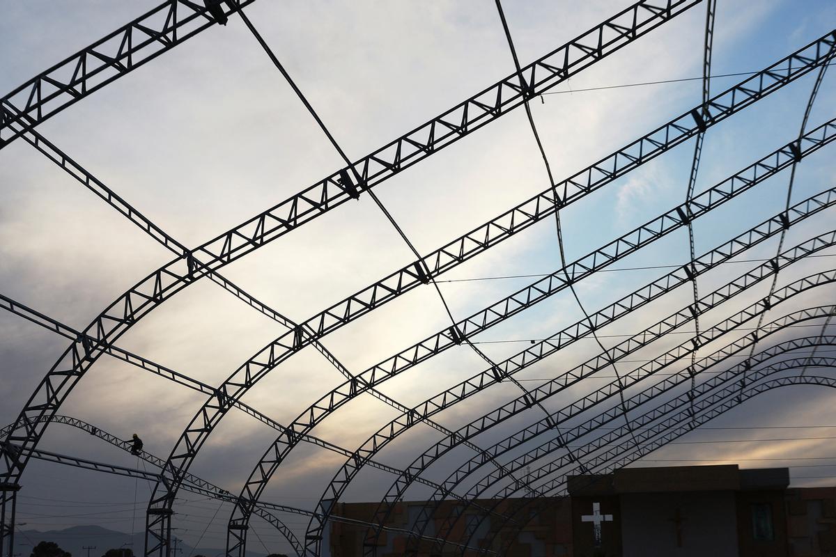 México prepara carpas-refugio en la frontera con Estados Unidos tras el anuncio de Trump de deportaciones masivas