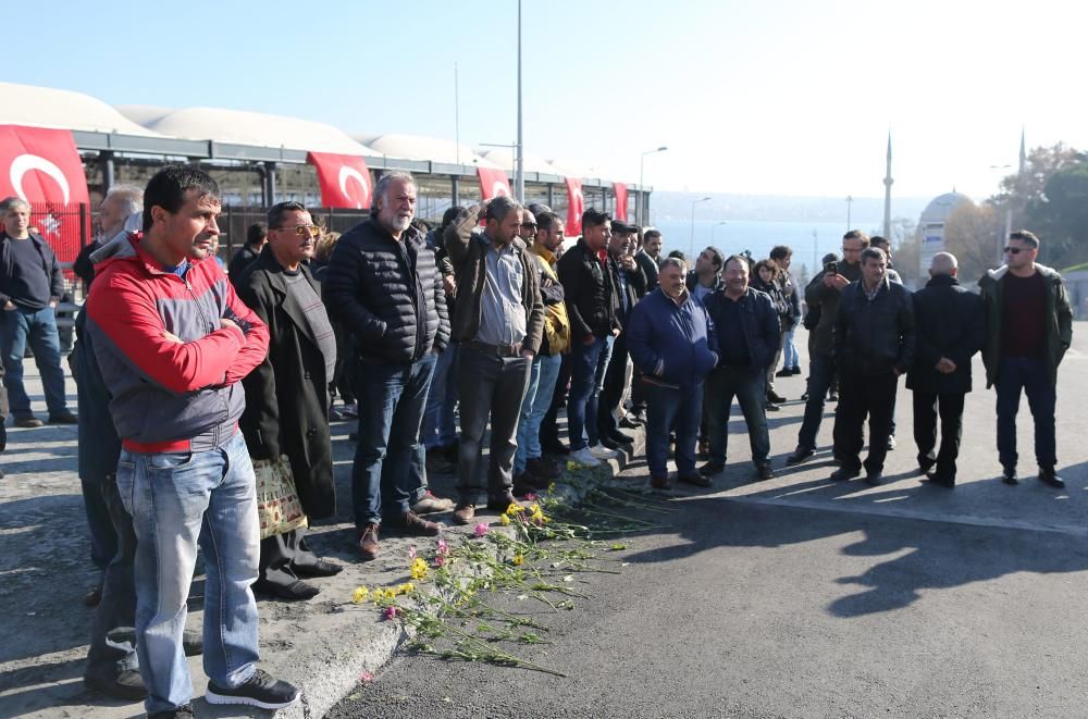 Funeral por las víctimas del atentado en Estambul