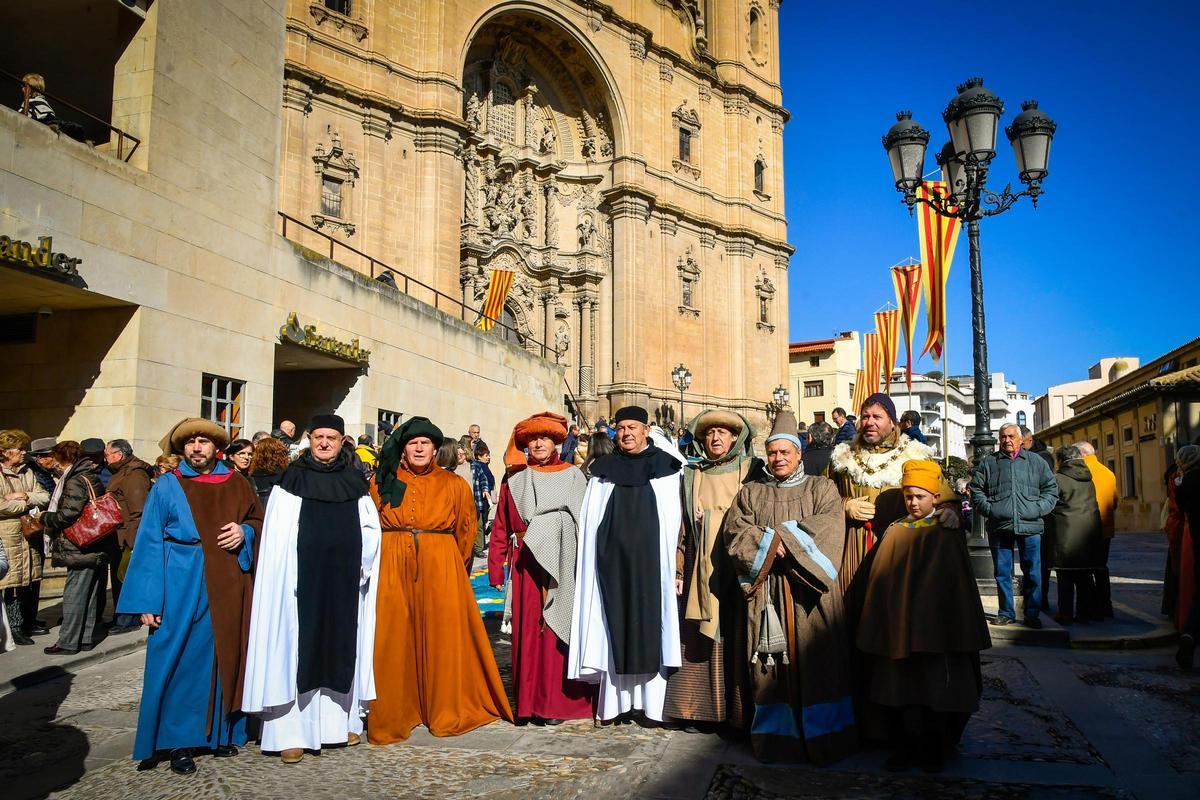 Los actores visitarán la iglesia de Santa María la Mayor junto a su Torre Gótica, único vestigio donde se celebraron las sesiones del Parlamento aragonés y tuvo lugar la firma de la Concordia.