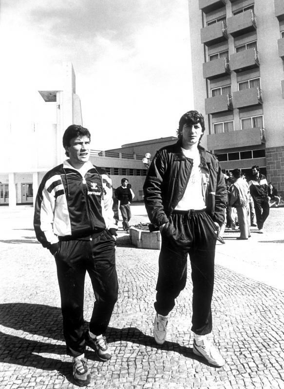 Paco Buyo y Agustín Rodríguez antes de disputar un partido en Oporto