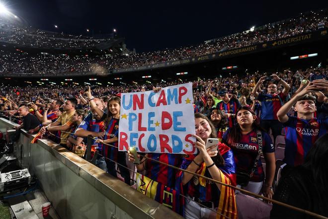 Las imágenes de la despedida de Jordi Alba, Busquets... ¡y el Camp Nou!
