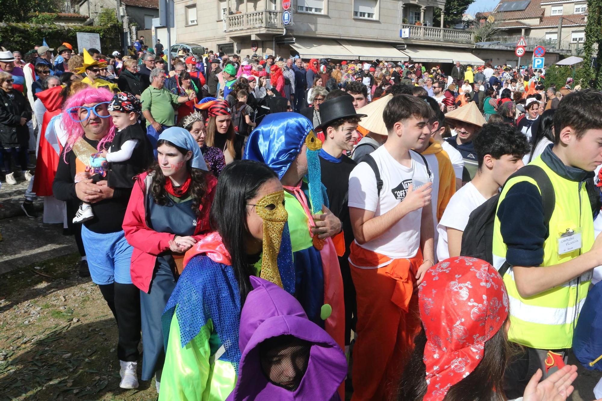 O Hío se disfraza de color, fiesta y alegría