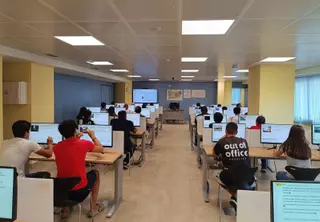 La DGT expide en Ourense 325 permisos al mes y no hay lista de espera para el examen