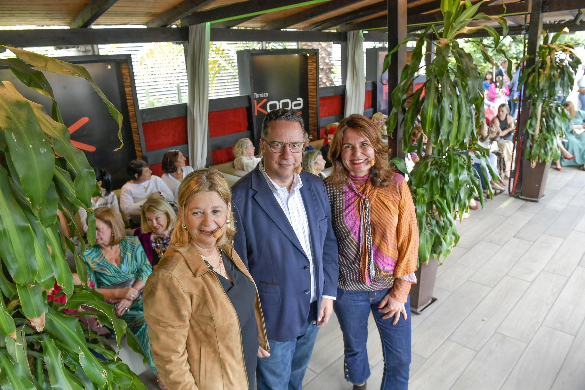 Un día en la campaña electoral de Jimena Delgado, candidata del PP al Ayuntamiento de Las Palmas de Gran Canaria