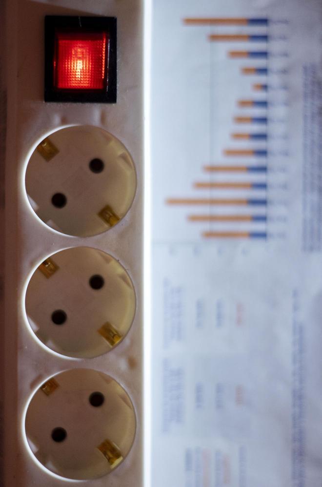 El preu de la llum baixa aquest dijous un 1,8%