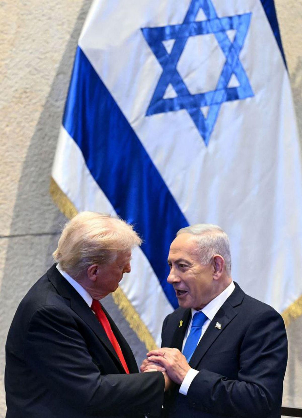 Netanyahu enalteix el seu aliat com "el millor amic d’Israel" Netanyahu enalteix el seu aliat com "el millor amic d’Israel"