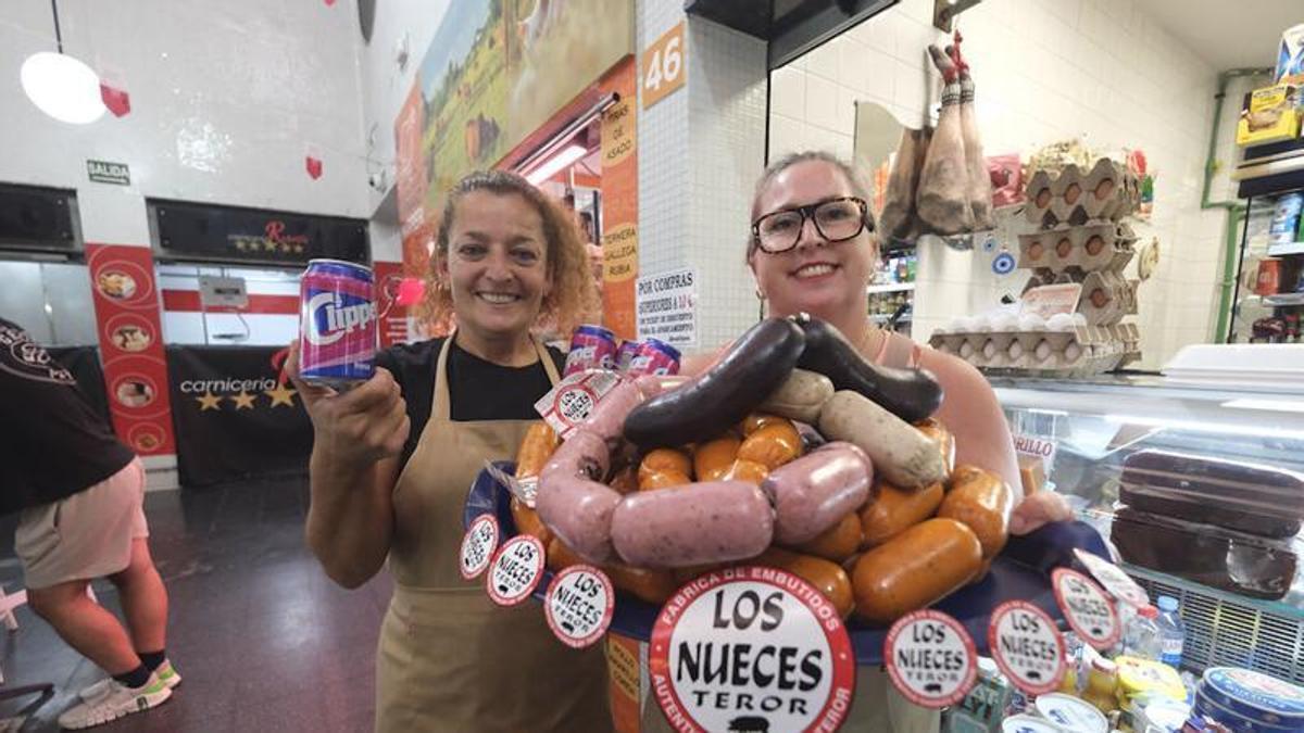 Catalina Suárez y Carmen Rodríguez en el Mercado de Vegueta