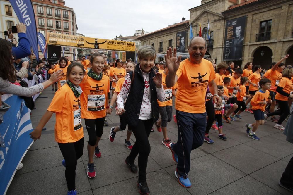 Carrera popular con Javier Gómez Noya, premio "Princesa de Asturias" de los Deportes 2016, en Avilés