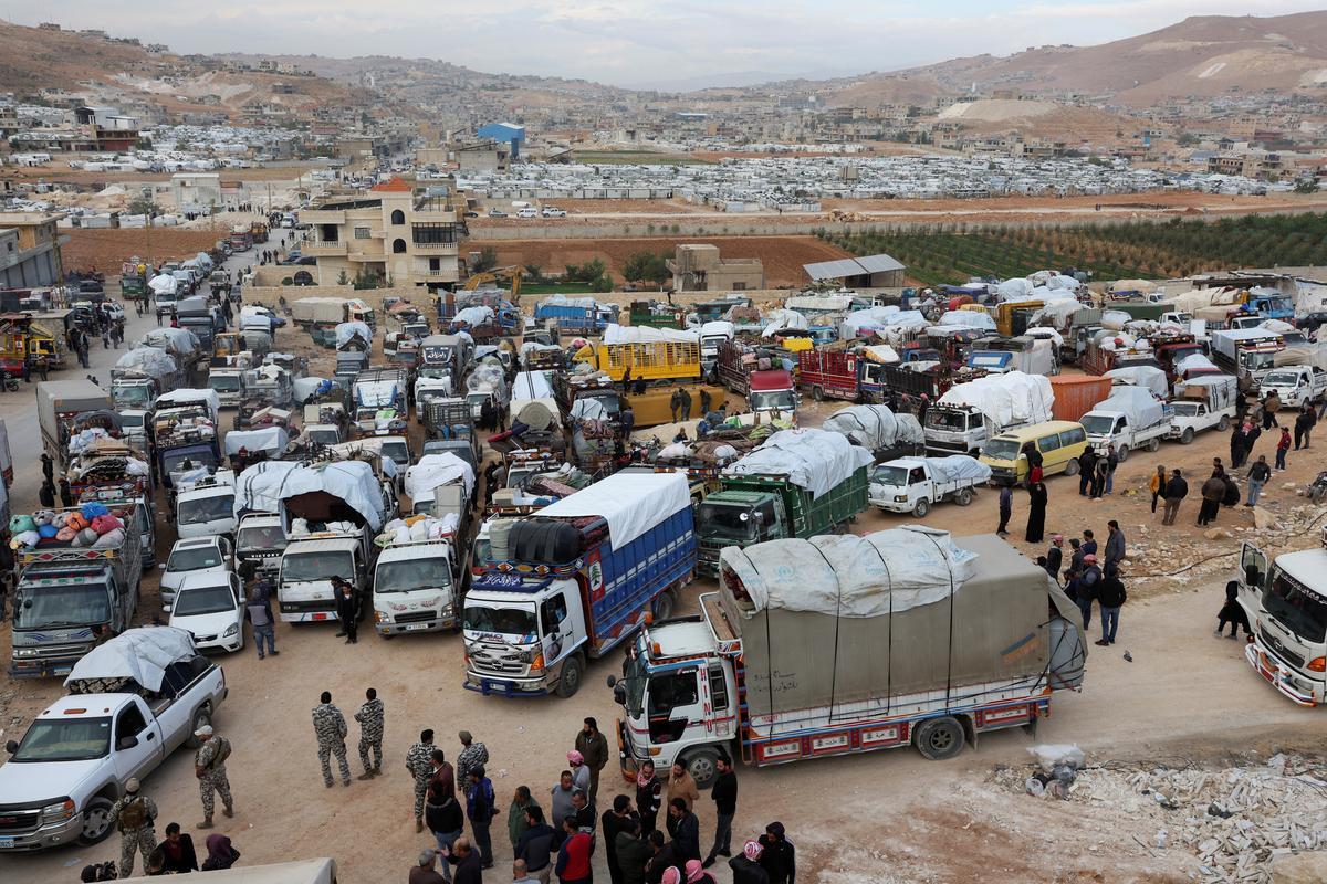 Refugiados sirios vuelven a su país desde el Líbano