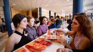 Más de un millar de jóvenes buscan su futuro en las jornadas de orientación vocacional de la UCO