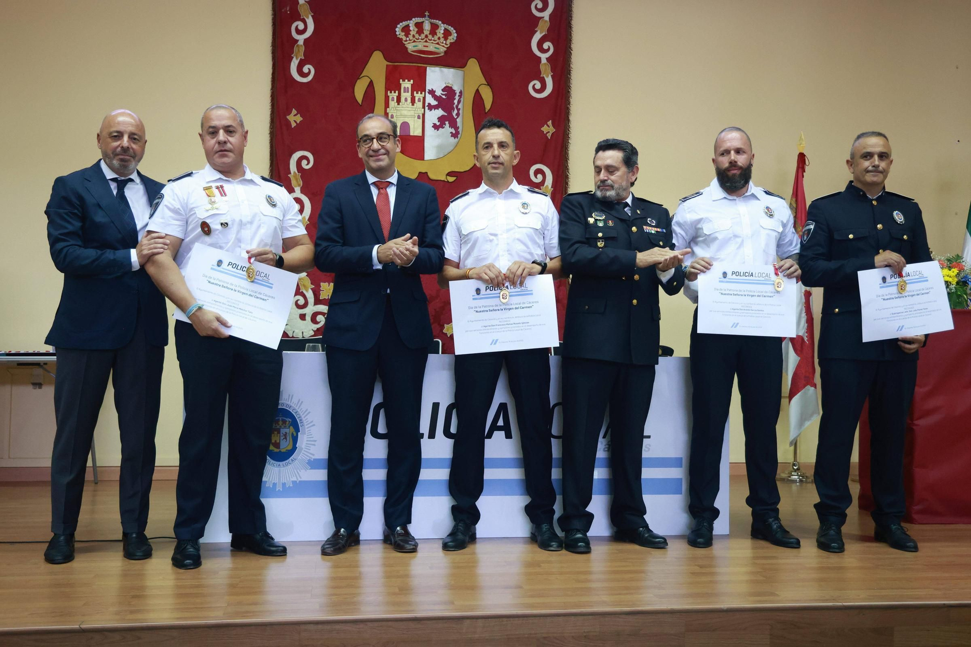 Acto institucional de la Policía Local de Cáceres por la festividad de la Virgen del Carmen