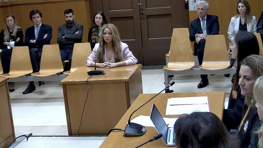 Shakira, primeras palabras tras evitar la cárcel: &quot;Una loba como yo siempre escoge a la familia&quot;