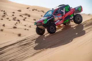 Al Rajhi abandona el Dakar y entrega el liderato a Sainz y Al-Attiyah