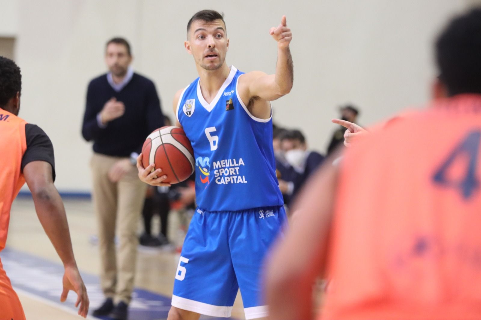 El Liberbank Oviedo Baloncesto gana en Melilla (72-80)