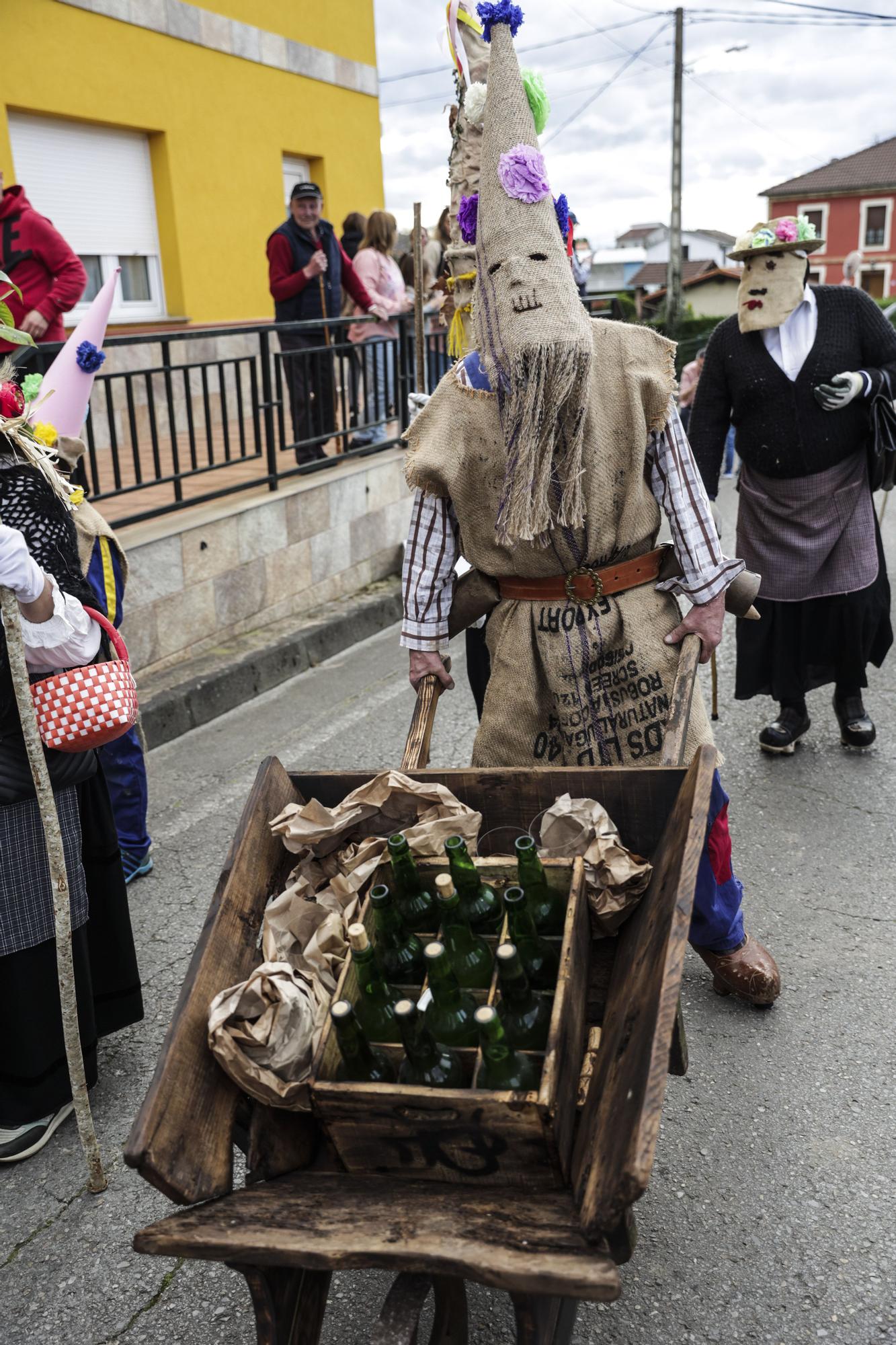 Todas las fotos de la Mascarada de Invierno en Valdesoto