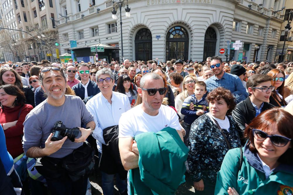 Búscate en la mascletà del 18 de marzo