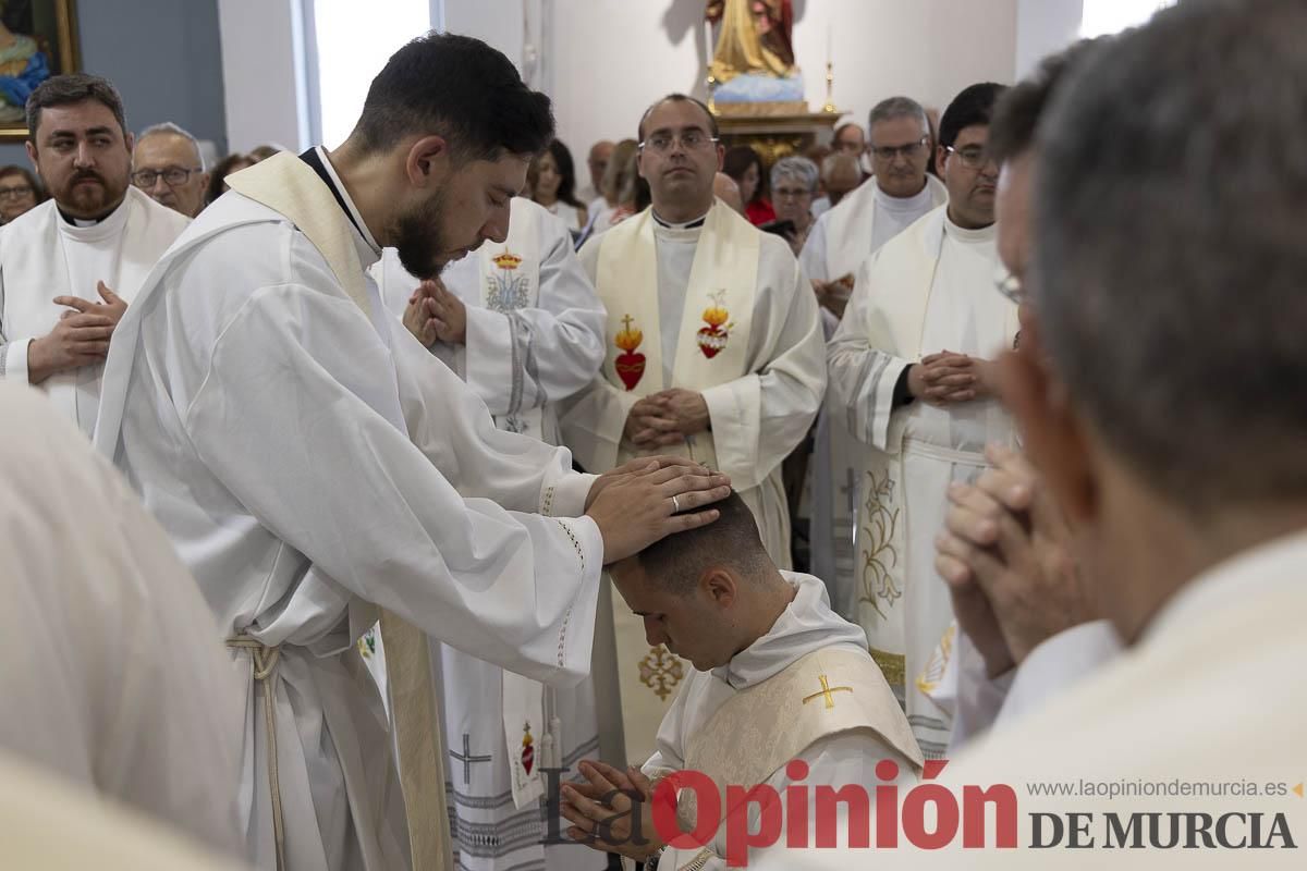 Así se ha vivido la ordenación sacerdotal de Miguel Tovar Fernández en la pedanía molinense de Torrealta