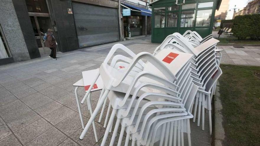 Fachada del local de la calle Marcelino Suárez, cerrado tras la detención del gerente por tráfico de drogas.