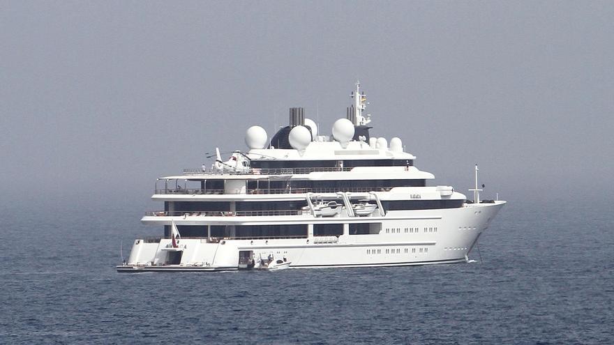 Traumschiff &quot;Katara&quot; vor Mallorca: Die Gigayacht des ehemaligen Emirs von Katar ankert vor Portals Nous