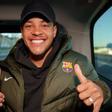 Vitor Roque ya está en Barcelona