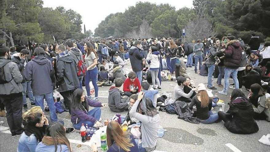 La zona de botellón de San Pepe podría aumentar su aforo