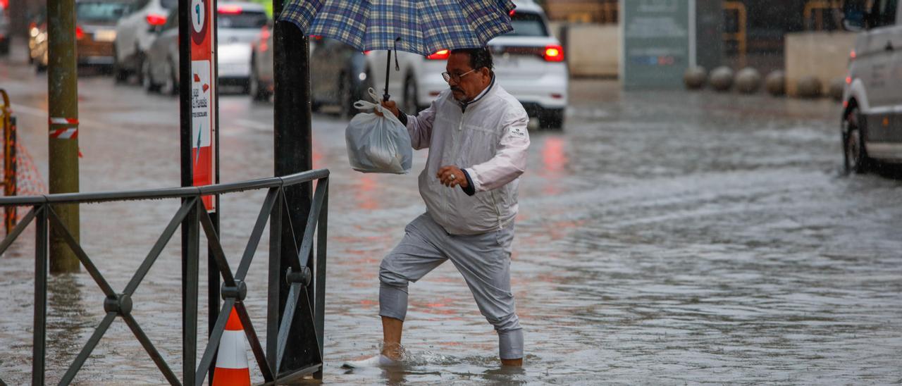 La lluvia ha dificultado hoy la vida en la isla