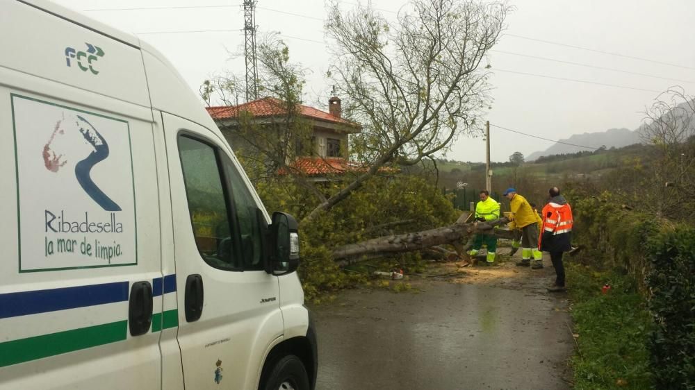 Incidencias por el temporal en Ribadesella