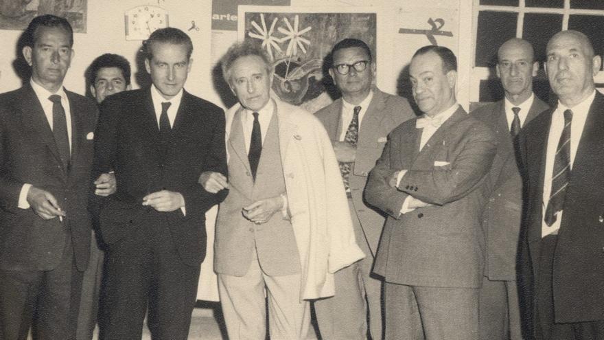 Un cóctel para Cocteau