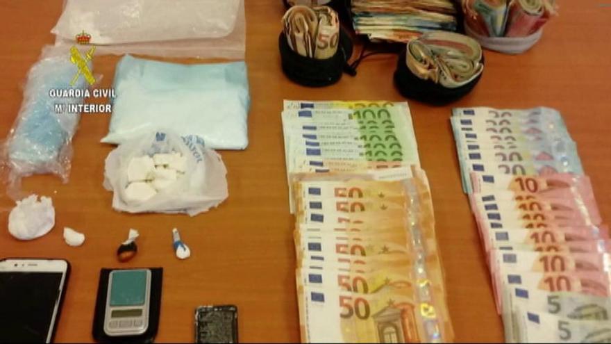 Detienen en Llanes a una persona con 250 gramos de cocaína y 24.000 euros