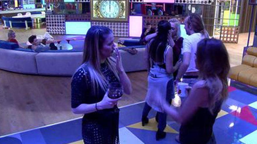 Daniela Blume y Elettra Lamborgini, primer beso de &#039;GH VIP 5&#039;