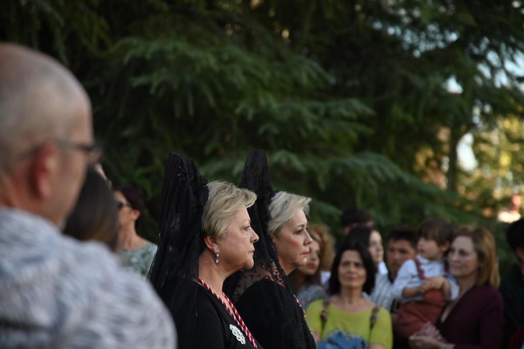 La salida del Cristo de las Lágrimas en el Parque Figueroa, en imágenes