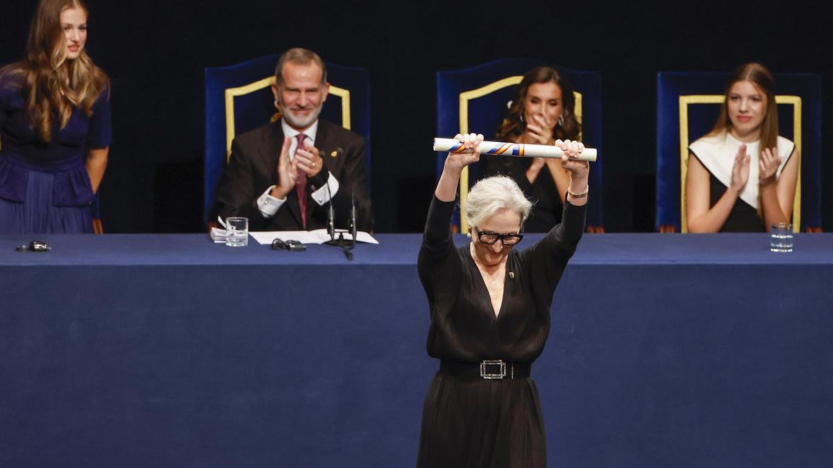 La simpatía de Meryl Streep, la timidez de Murakami y los homenajes póstumos: así fue la entrega de los Premios Princesa de Asturias