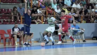 El Córdoba Futsal enseña una versión en construcción en Vista Alegre