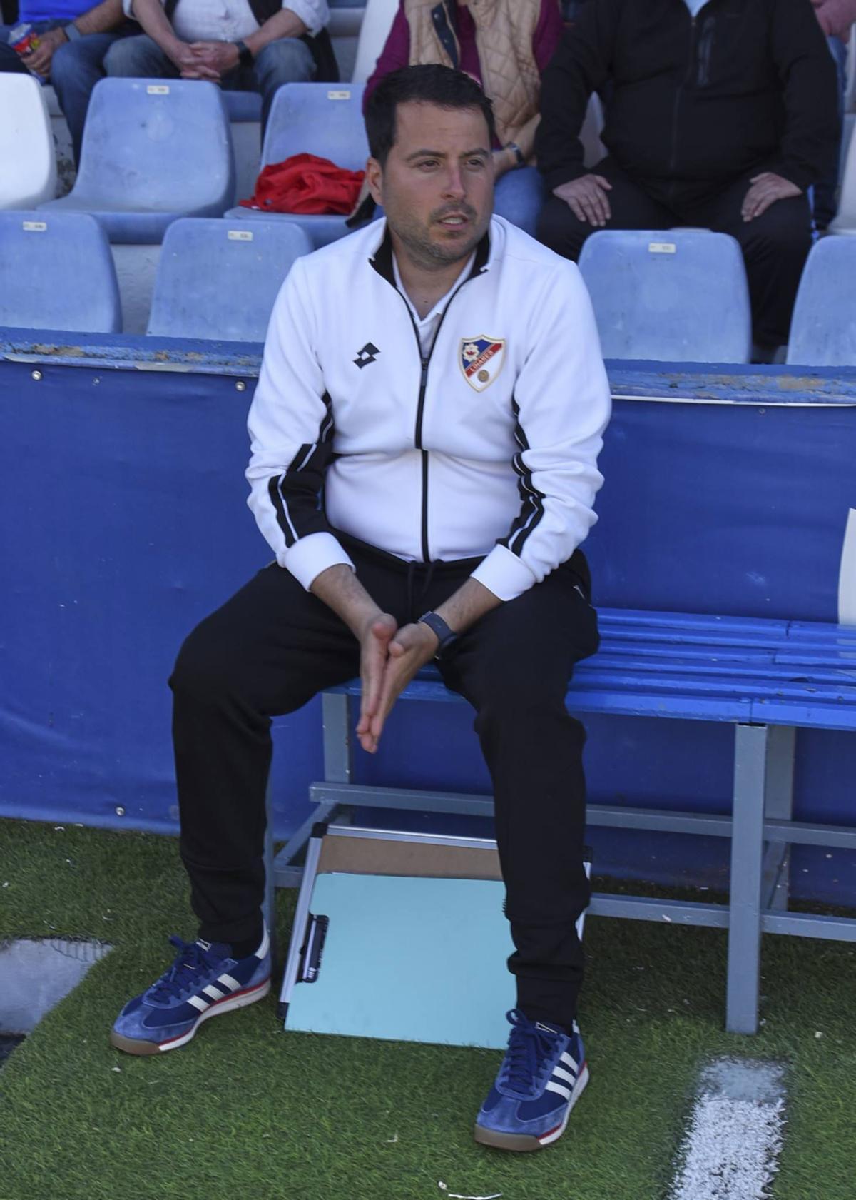 Israel Vicente, con el Linares Deportivo.