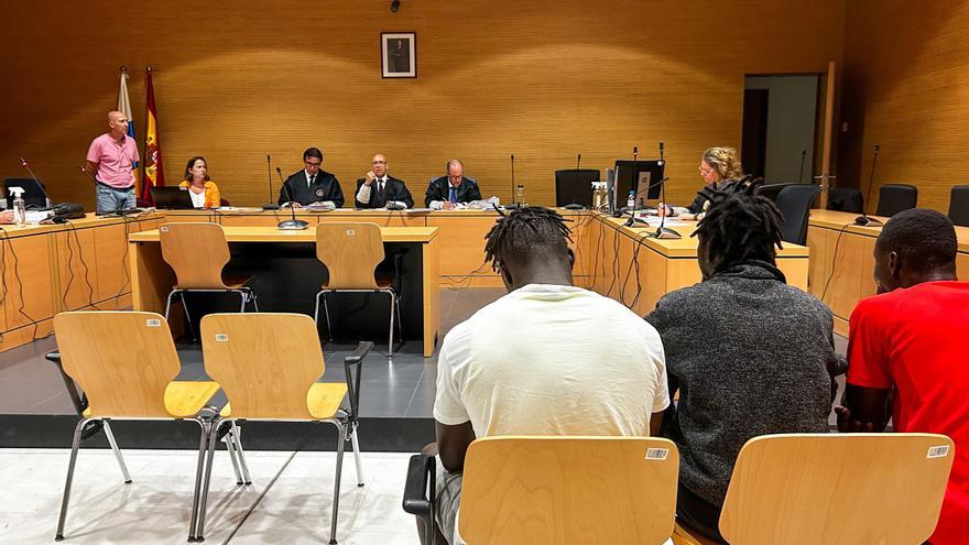 Tres años de prisión para los patrones de una patera que llegó a Gran Canaria con 53 migrantes