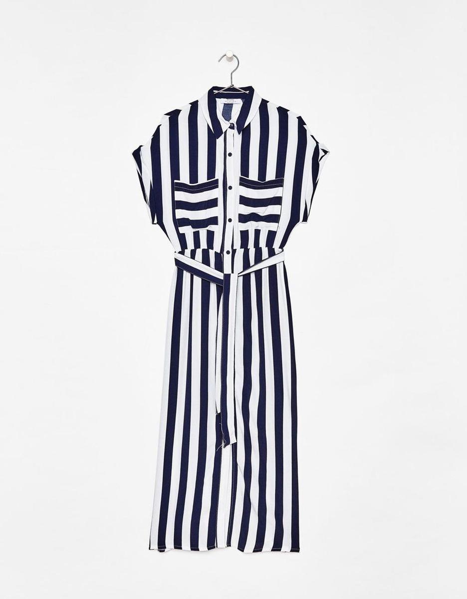 Tendencia del verano: cinco vestidos camiseros con 'print' de rayas - Stilo