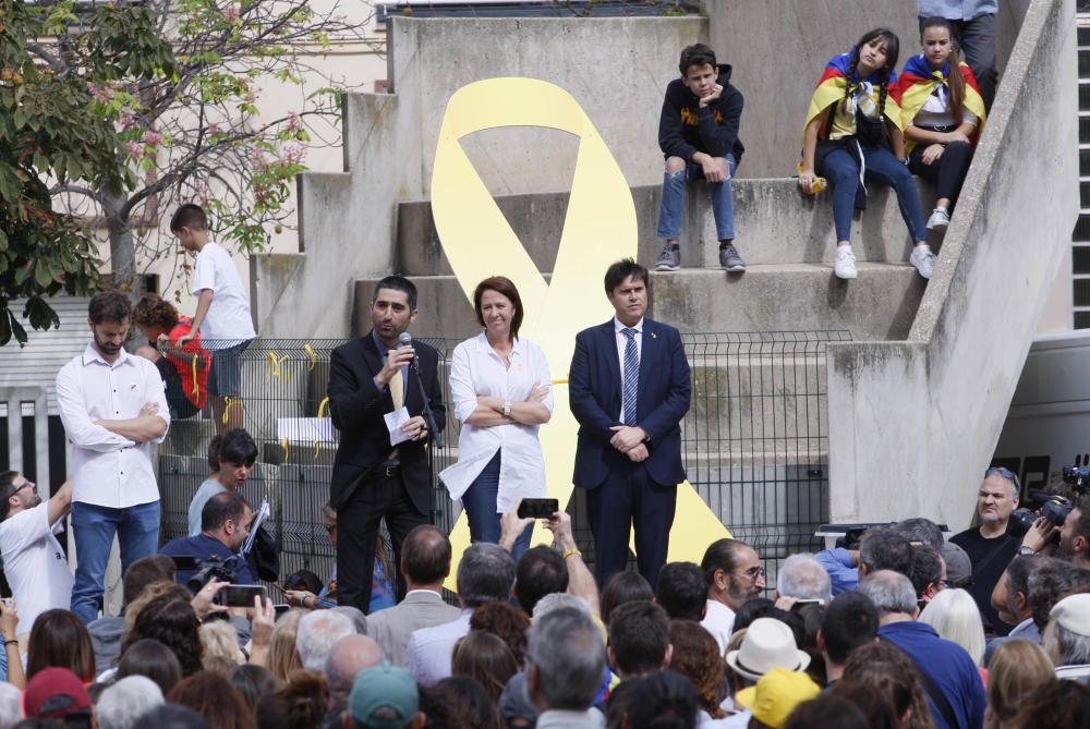 Concentració a la Plaça U d''octubre