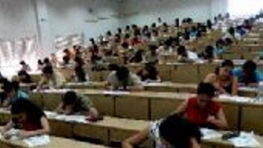 El 92% de los estudiantes pasan la prueba de selectividad en la región