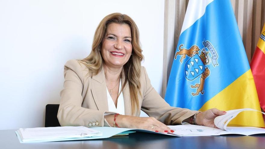 María Jesús Tovar toma el mando del PP de Lanzarote tras la salida de Astrid Pérez