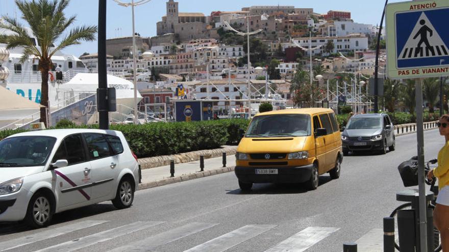 El accidente se produjo en la avenida de Santa Eulària