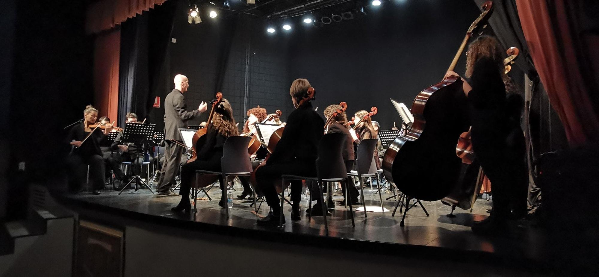 Primer concierto de l'Orquestra de l'Horta Sud
