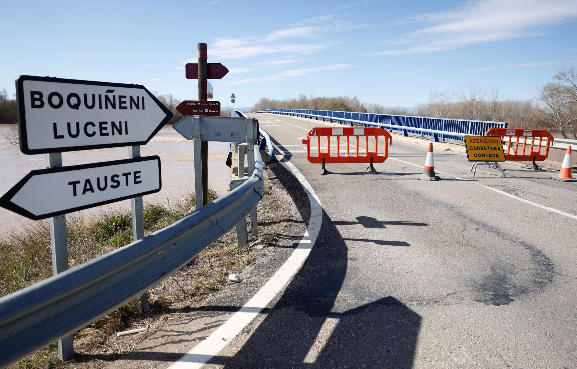 En imágenes | Así transcurre la crecida del Ebro a su paso por Aragón