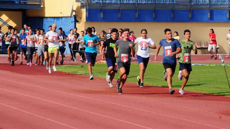 Carrera solidaria de los alumnos del IES Támara.