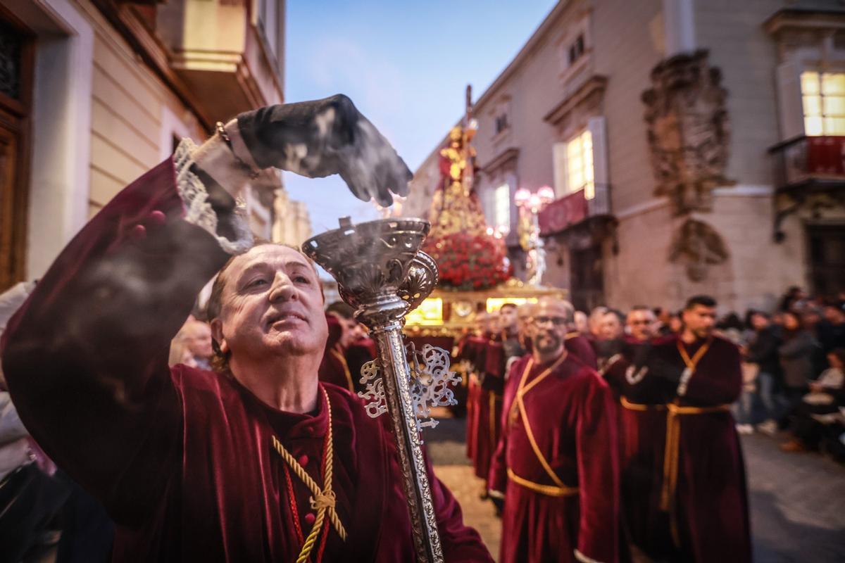 El patrón de Orihuela regresa a su capilla