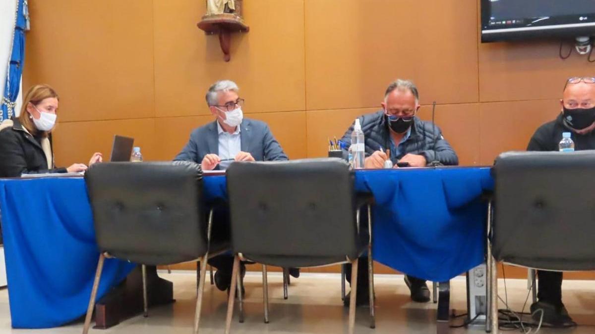 El rosinc Antoni Abad, el segon per la dreta, ha participat en la reunió.