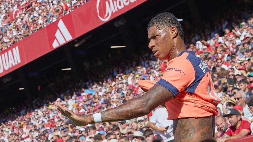 El Manchester United planea una profunda reestructuración de plantilla