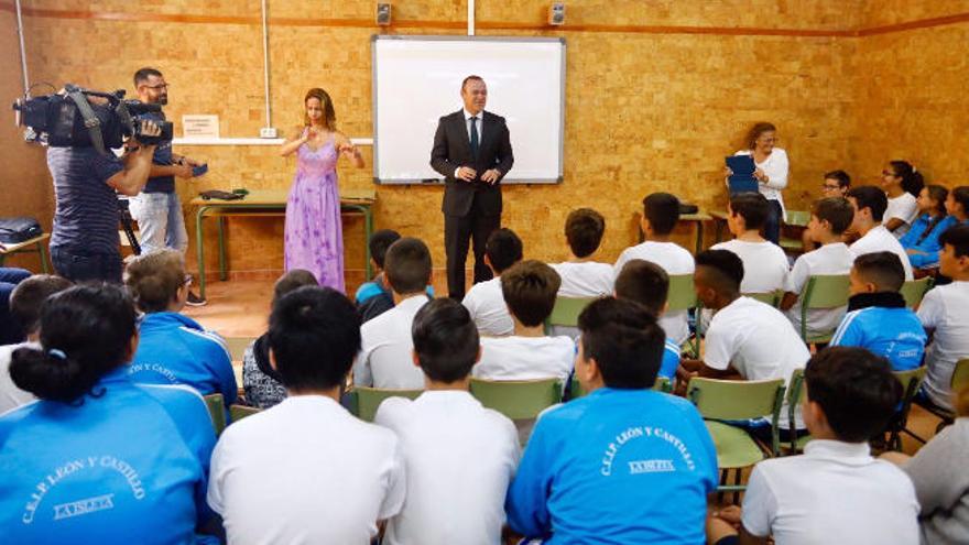 Hidalgo en el CEIP León y Castillo.