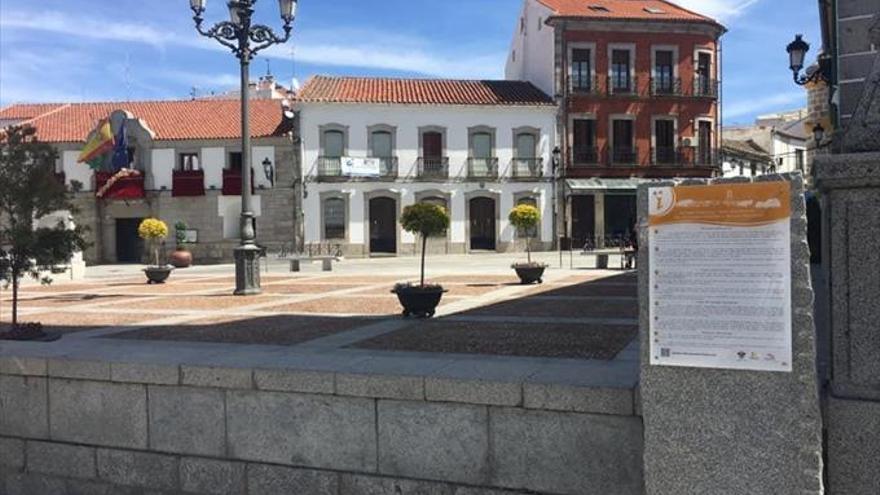 El Ayuntamiento renueva los puntos de promoción turística