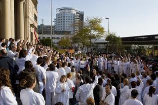 Los sindicatos convocan una marcha contra el recorte sanitario el 14 abril